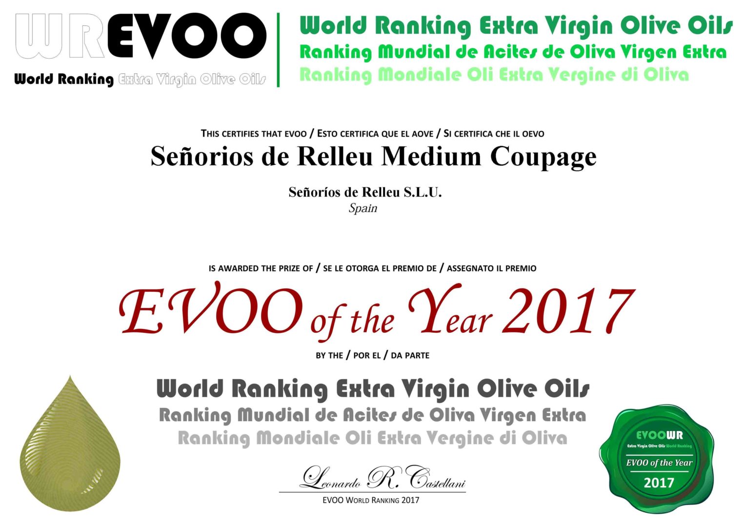 Premiados como el mejor aceite del año. Awarded as the best oil of the year.