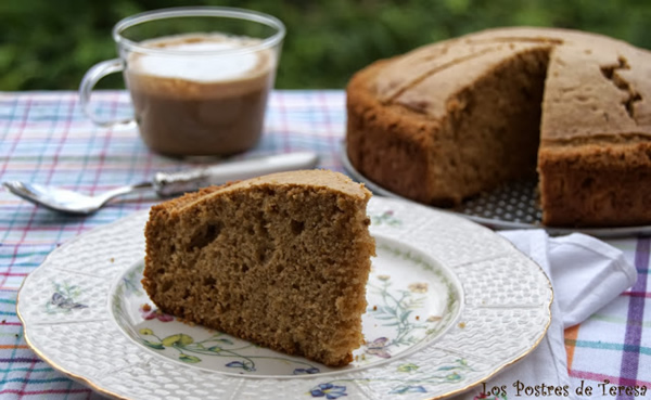 Bizcocho de Espelta Integral & Naranja, Anís y Almendra