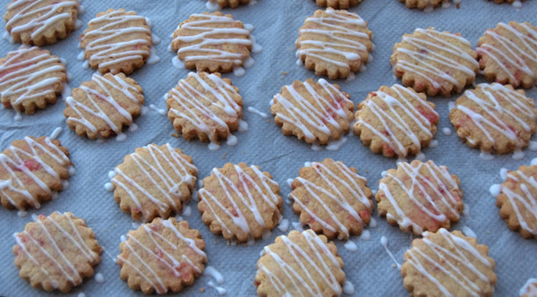 Galleta con Cereza Confitada y Limón